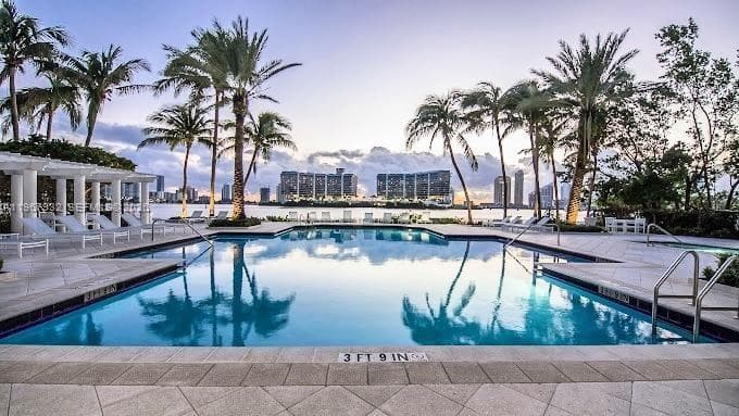 VILLAGE BY THE BAY CONDO · #5102 in Aventura - Photo 5