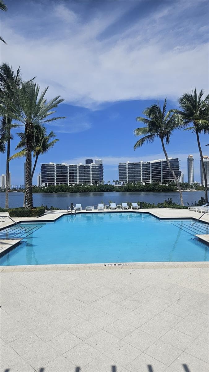 VILLAGE BY THE BAY CONDO · #5102 in Aventura - Photo 48