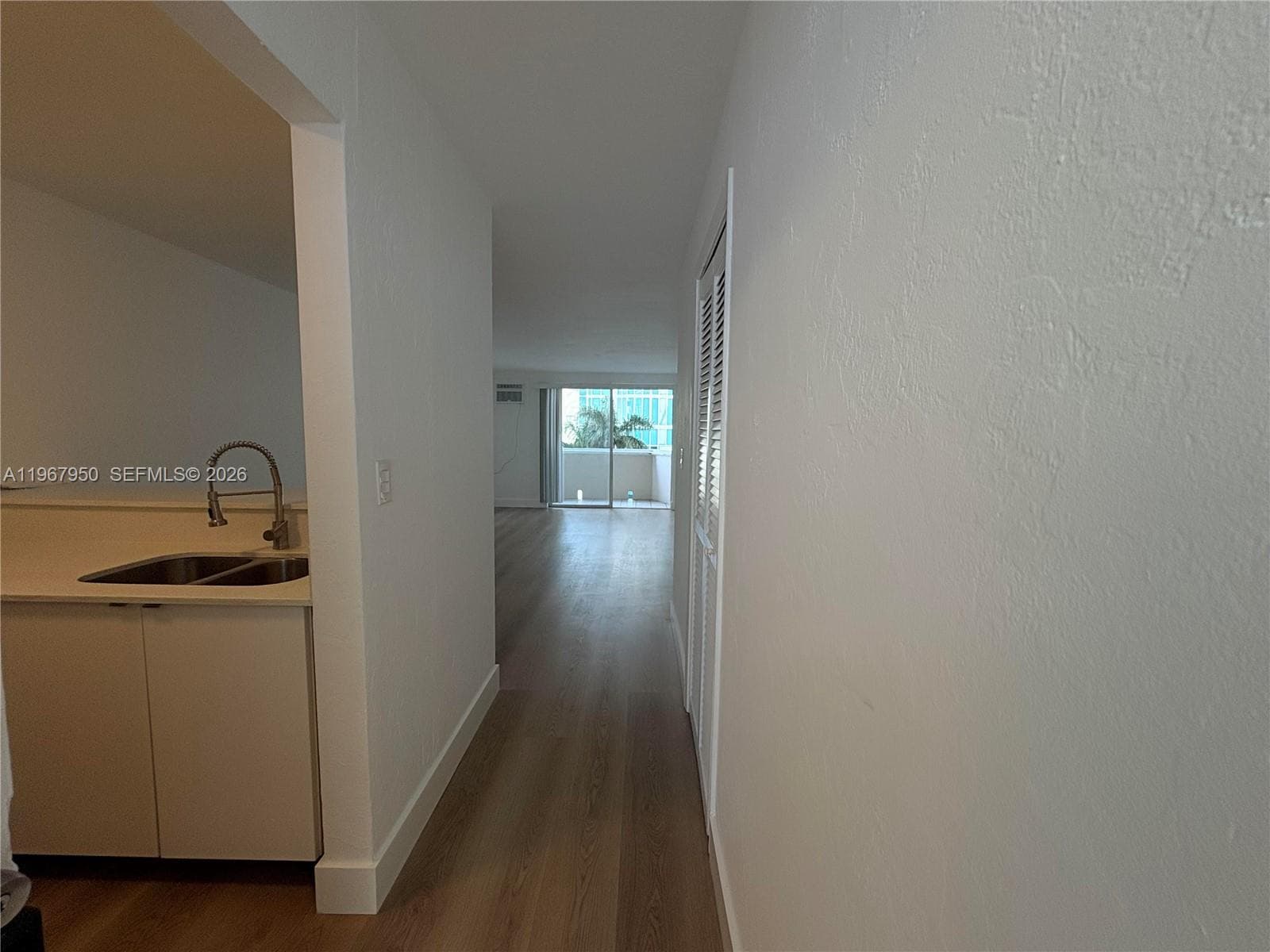 BAYSIDE TERRACE CONDO · #505 in Miami - Photo 4