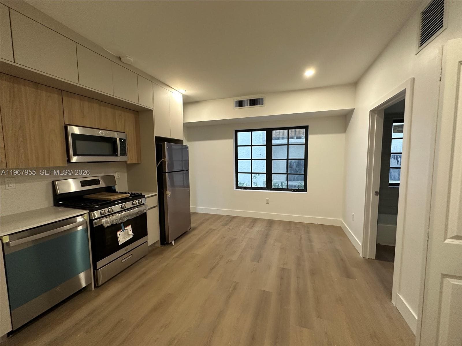 POLO CONDO · #8 in Miami Beach - Photo 6