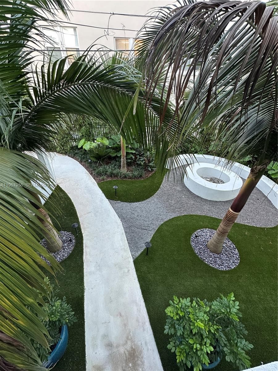 POLO CONDO · #8 in Miami Beach - Photo 12