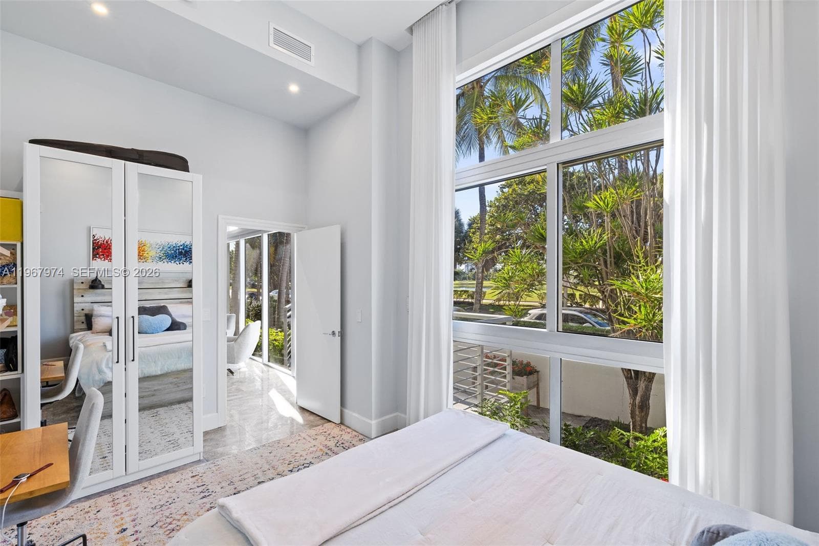 THE MERIDIAN CONDO · #107 in Miami Beach - Photo 17