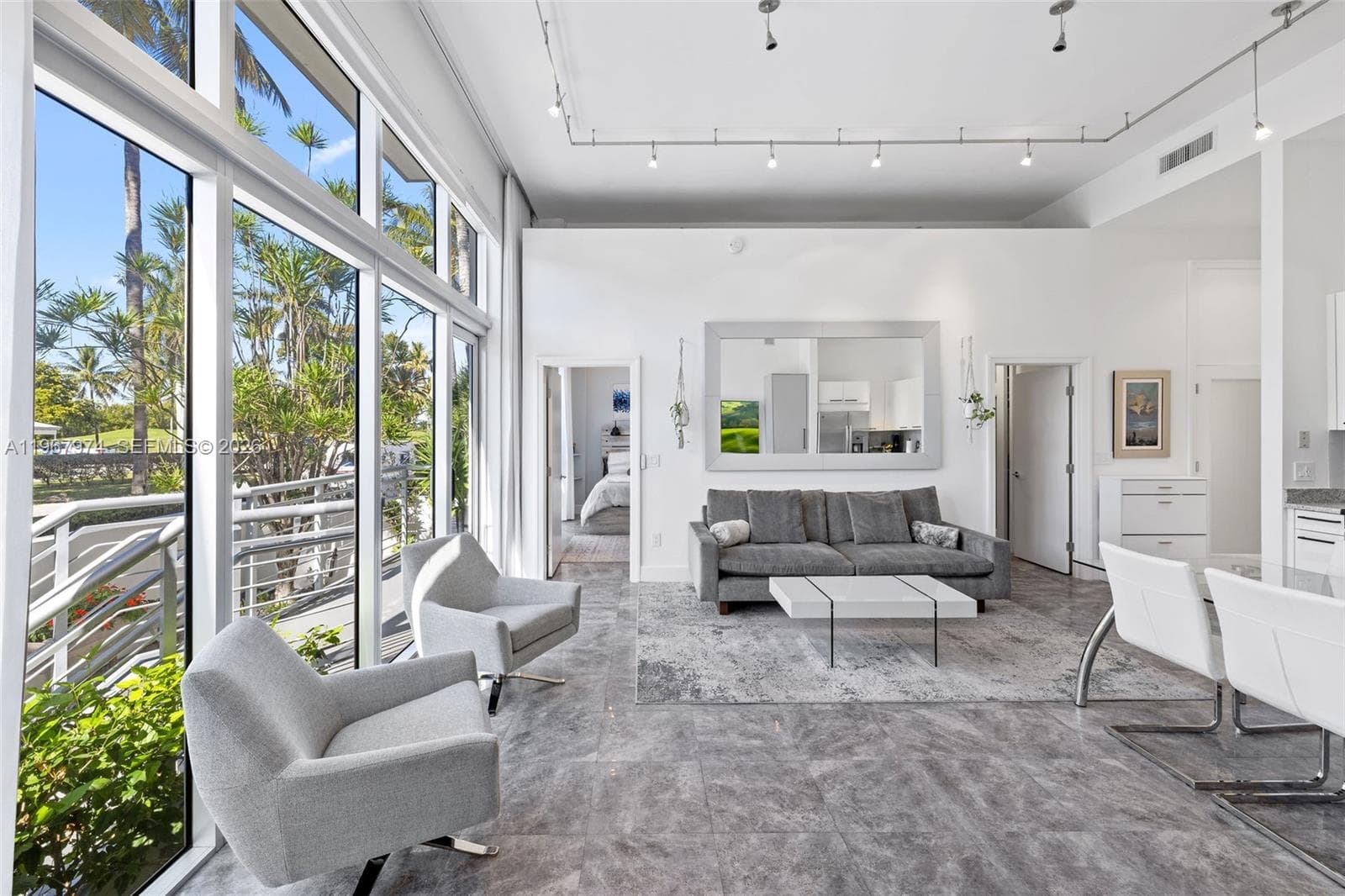 THE MERIDIAN CONDO · #107 in Miami Beach - Photo 3