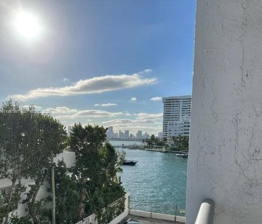 LINCOLN BAY TOWERS CONDO · #408 in Miami Beach - Photo 3