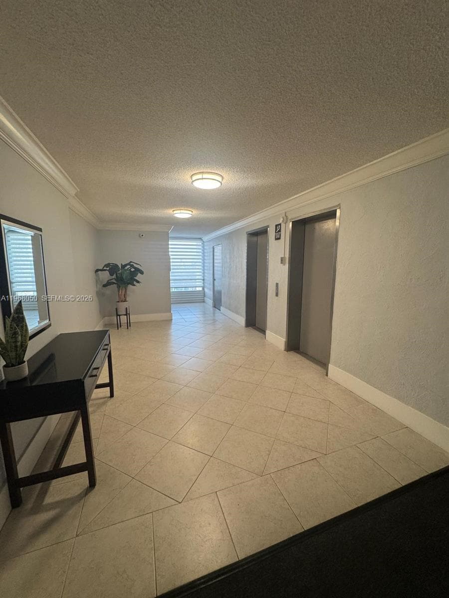 KEYSTONE TOWER CONDO · #811 in North Miami - Photo 22