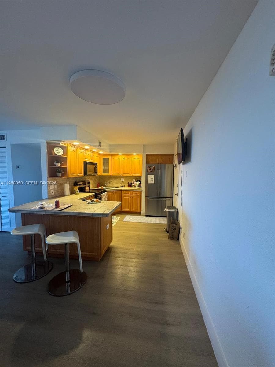 KEYSTONE TOWER CONDO · #811 in North Miami - Photo 9