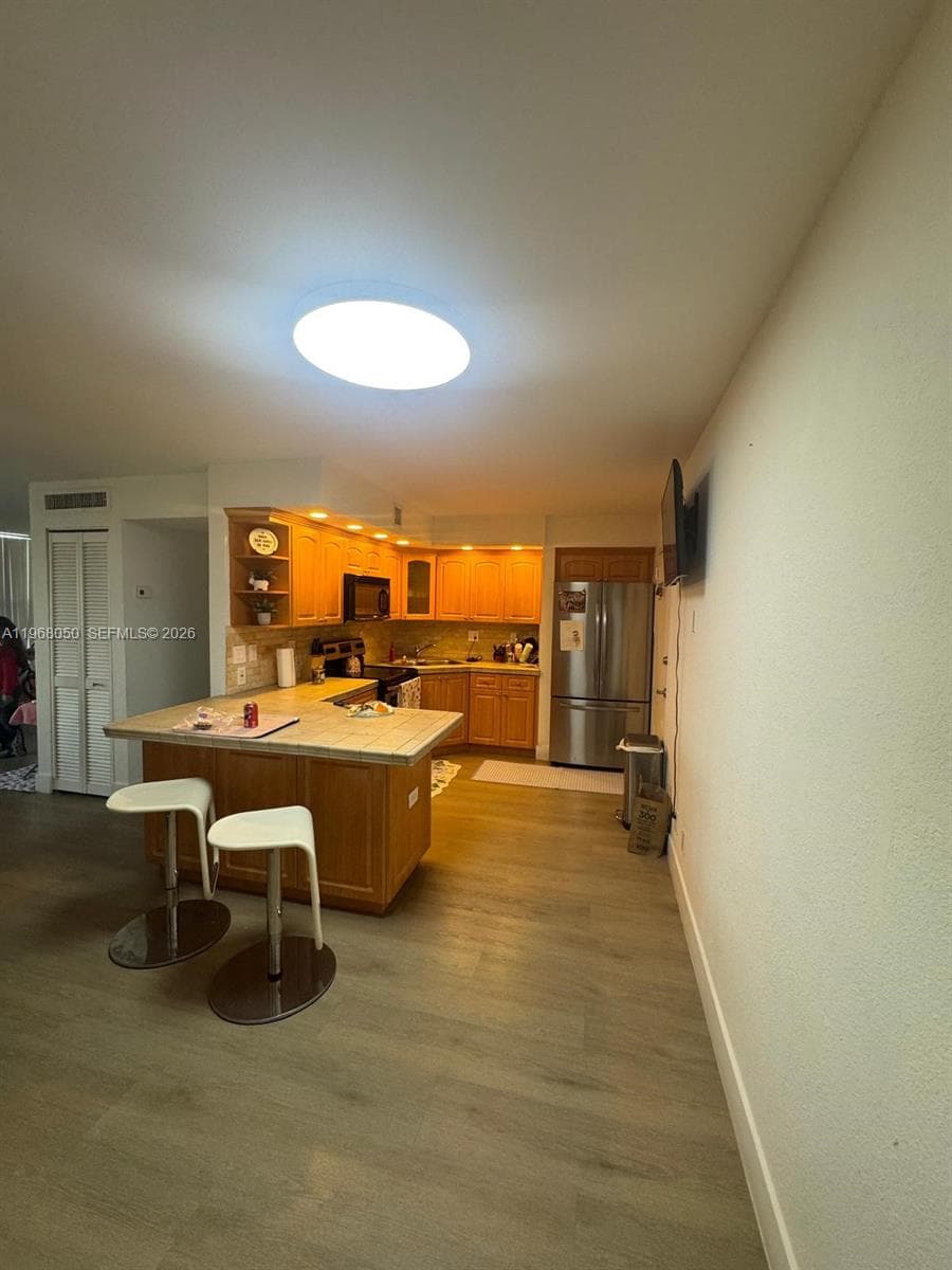KEYSTONE TOWER CONDO · #811 in North Miami - Photo 10
