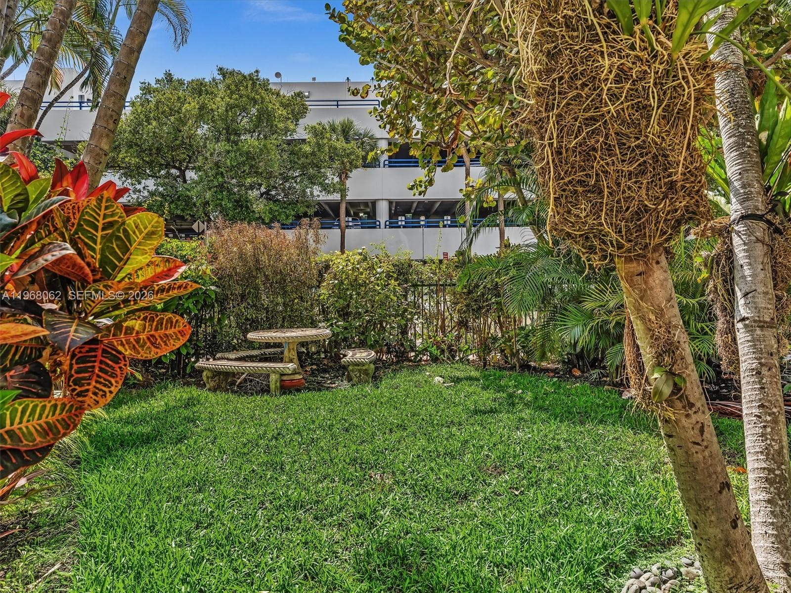 BAYLIS CONDO · #5 in Miami Beach - Photo 6