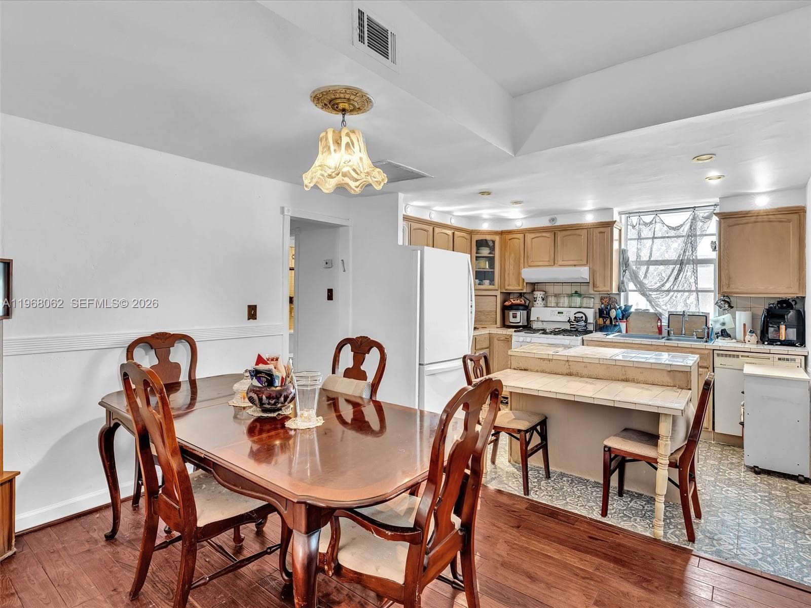 BAYLIS CONDO · #5 in Miami Beach - Photo 8