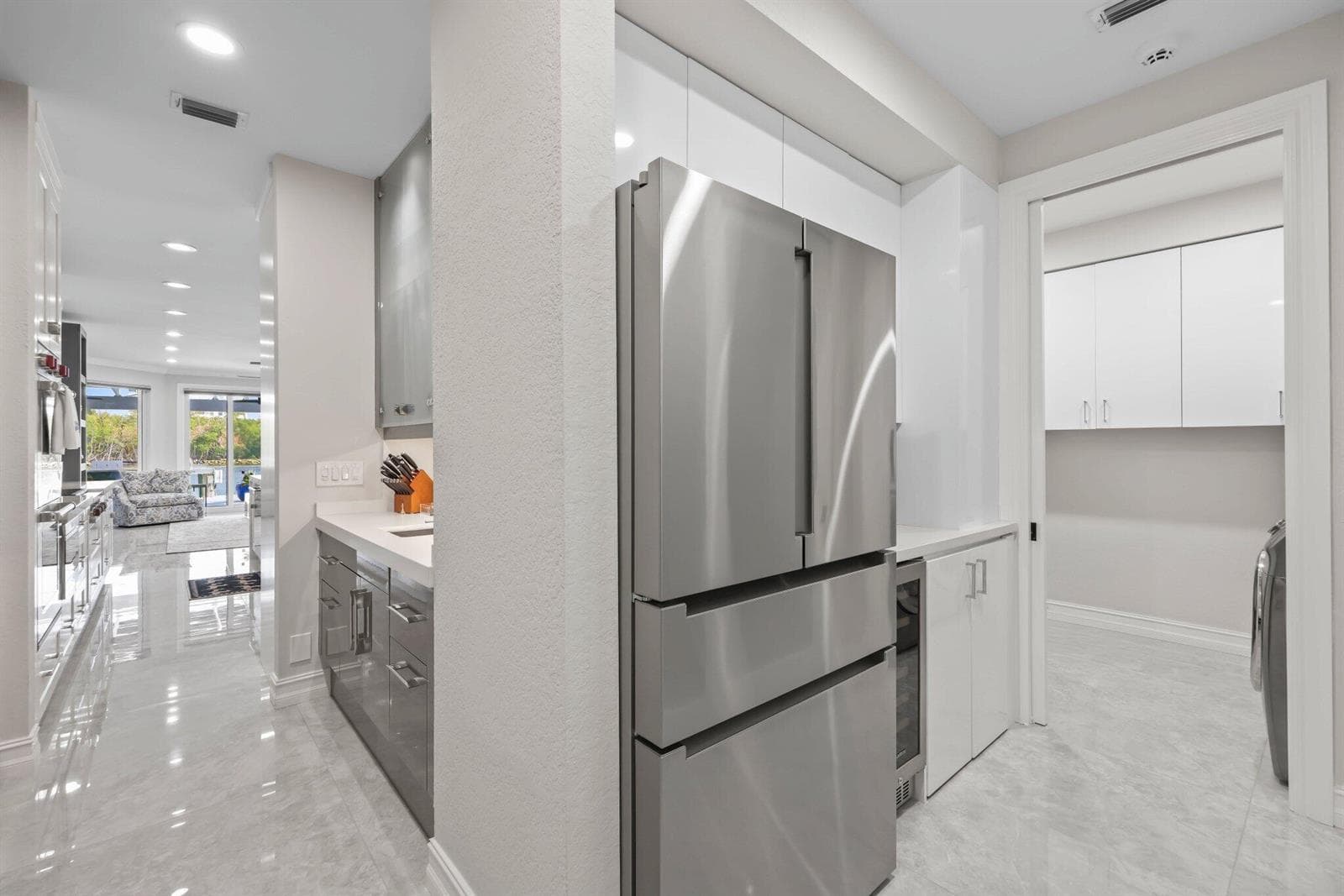 Butler Pantry