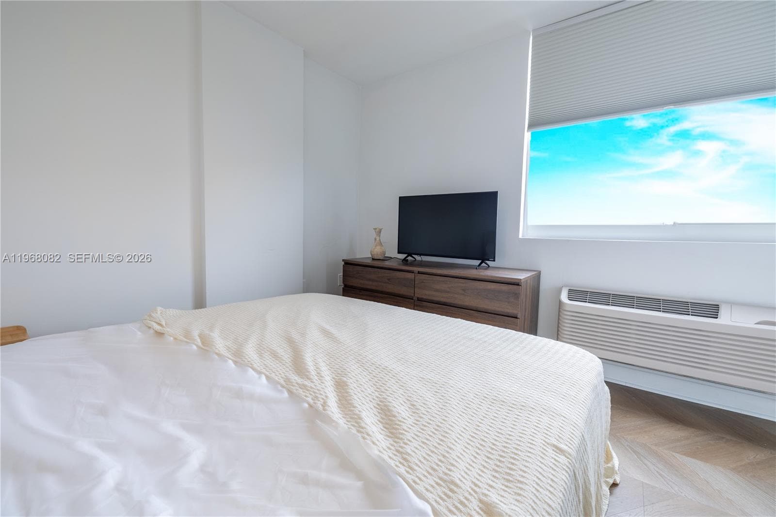 ISLANDER CONDO APTS · #604 in Miami Beach - Photo 12