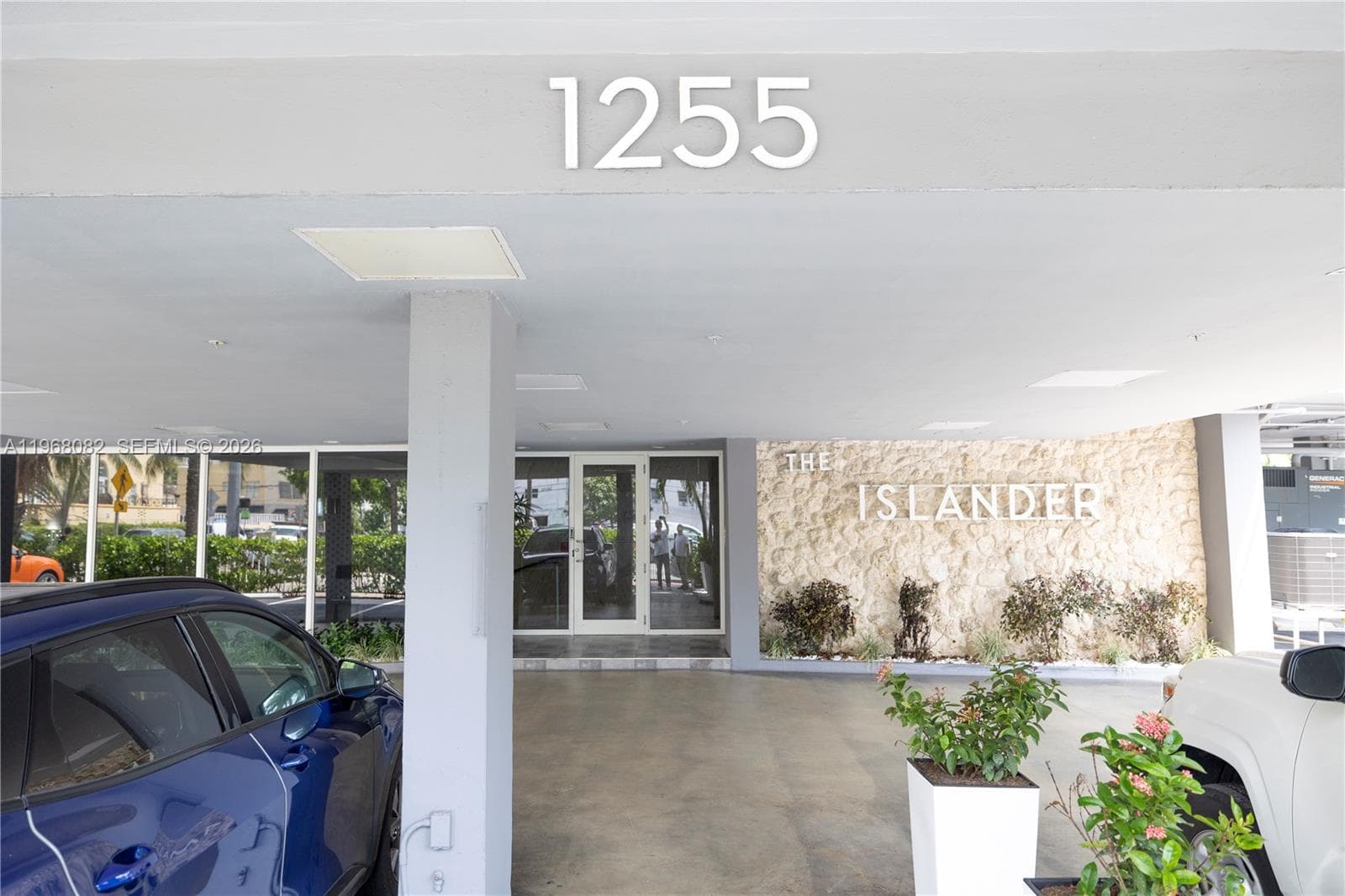 ISLANDER CONDO APTS · #604 in Miami Beach - Photo 14