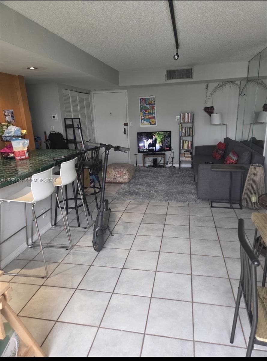 PLAZA OF AMERICAS CONDO P · #409 in Sunny Isles Beach - Photo 5