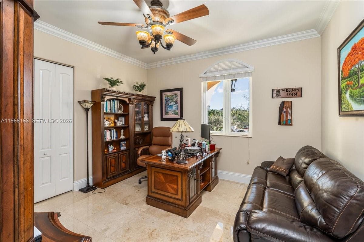 OFFICE/BEDROOM