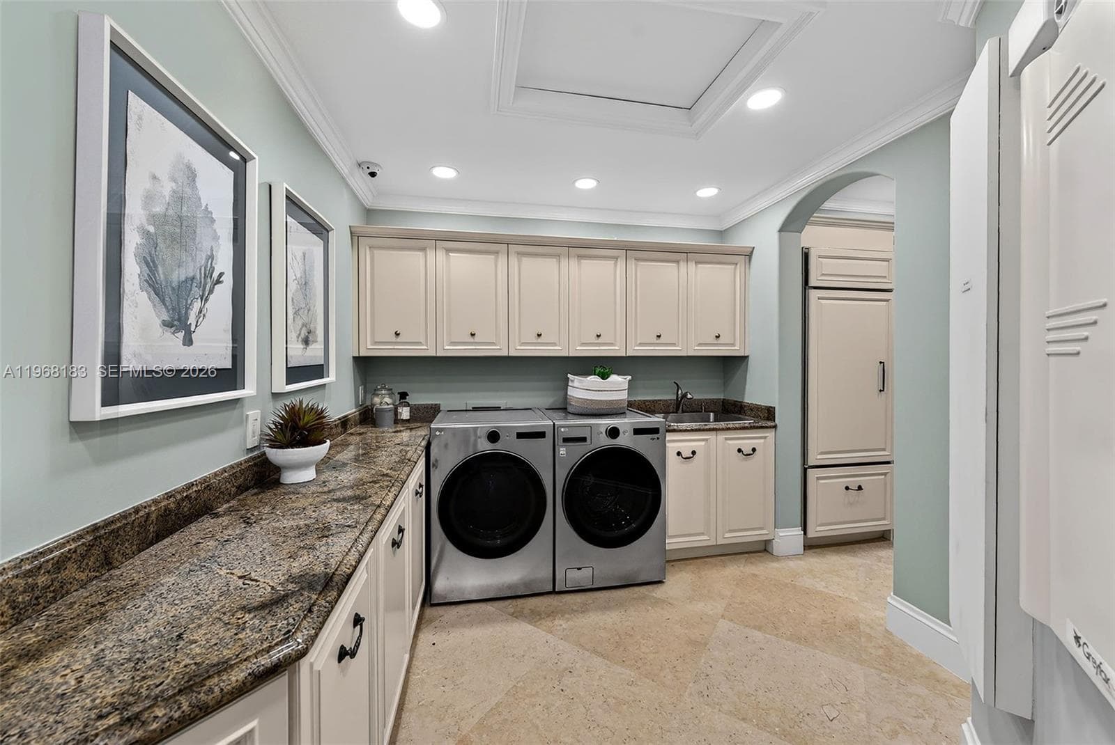 628 Coral Way photo 40
