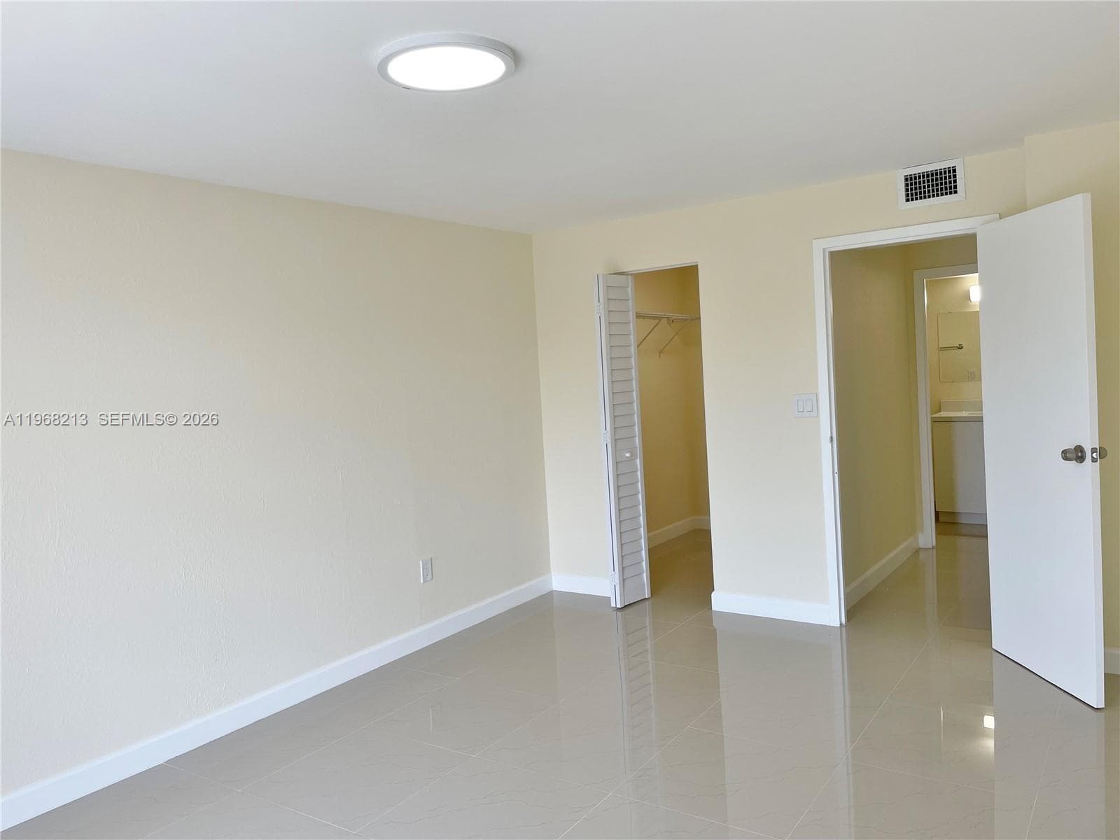WOODSIDE APTS CONDO · #A322 in North Miami Beach - Photo 17