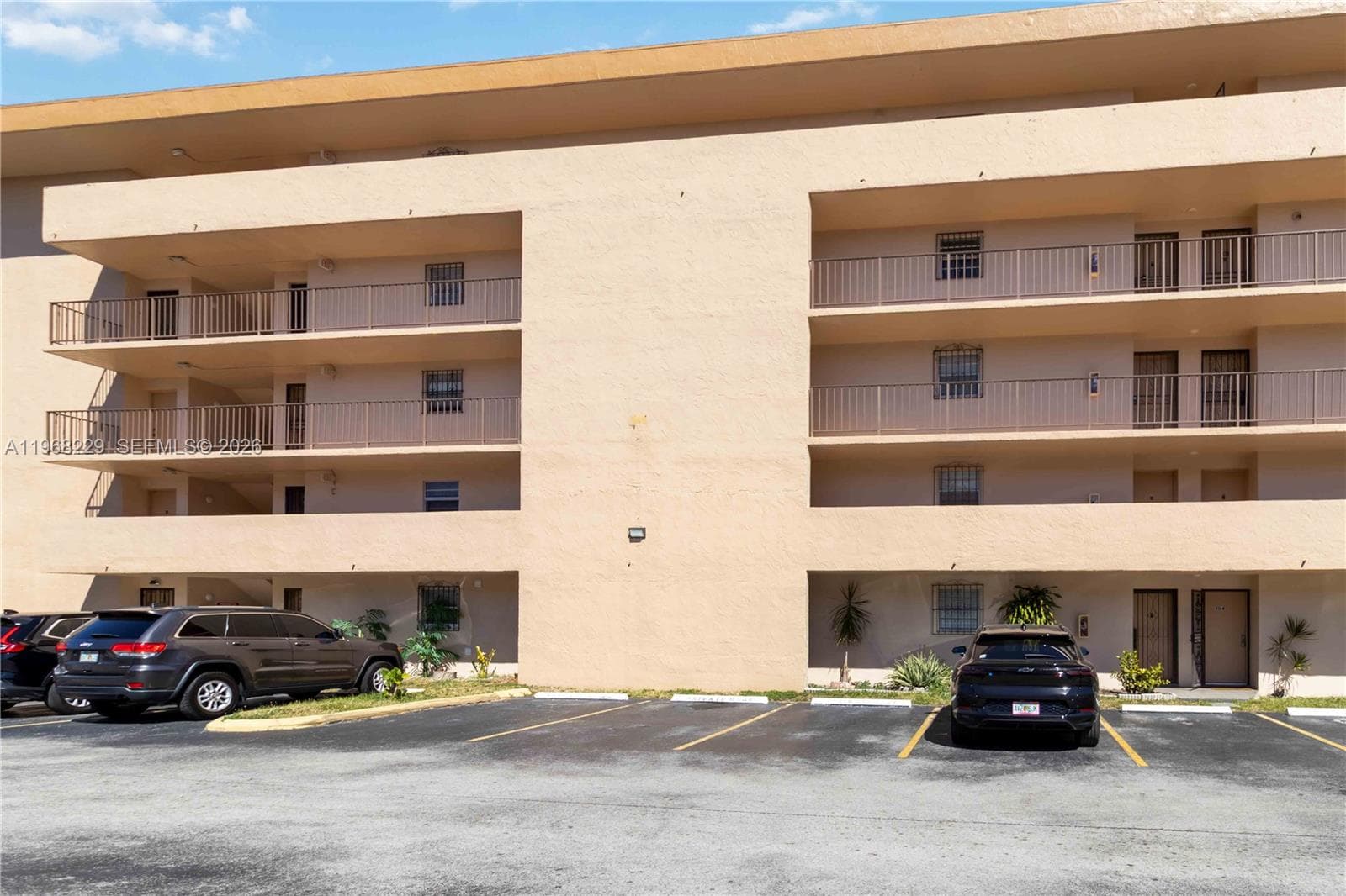PINESIDE CONDO · #504 in Miami - Photo 22