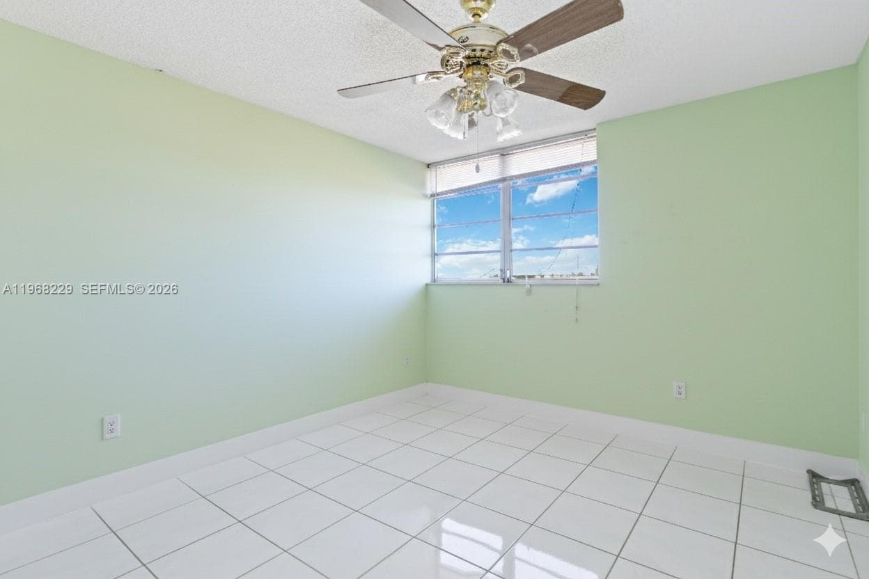PINESIDE CONDO · #504 in Miami - Photo 11