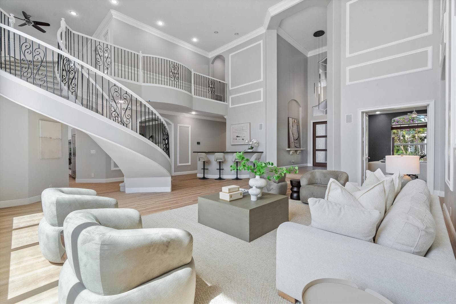 Living Room (2)