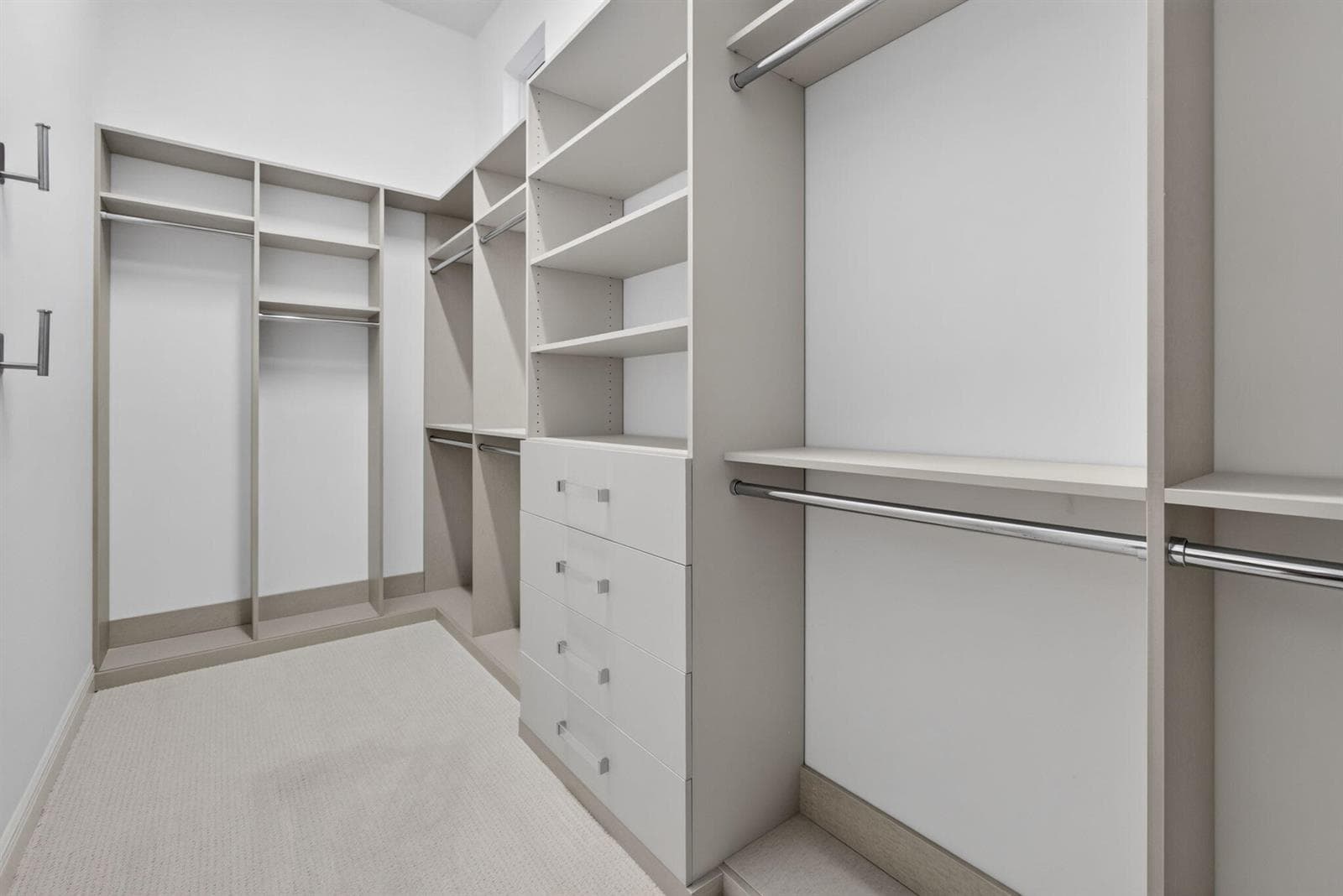 Custom closet