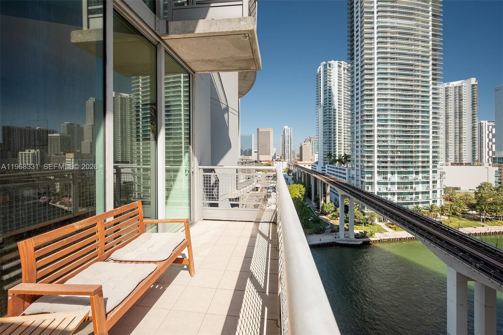 NEO VERTIKA CONDO · #1504 in Miami - Photo 7