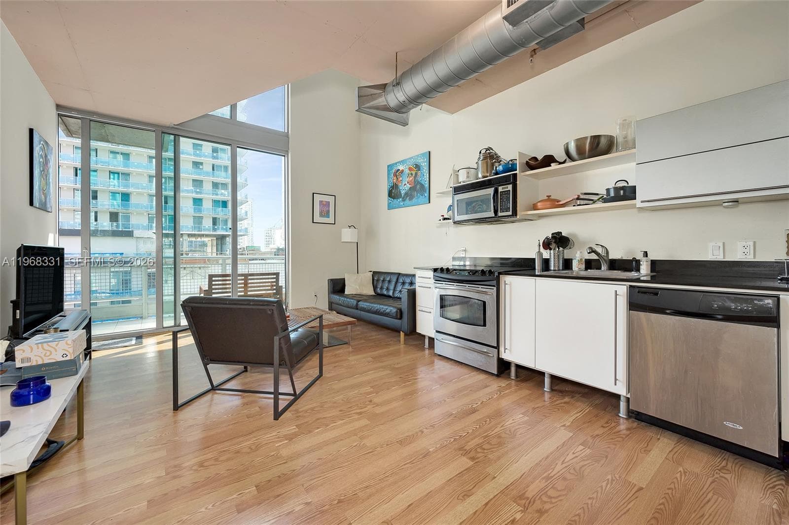 NEO VERTIKA CONDO · #1504 in Miami - Photo 4