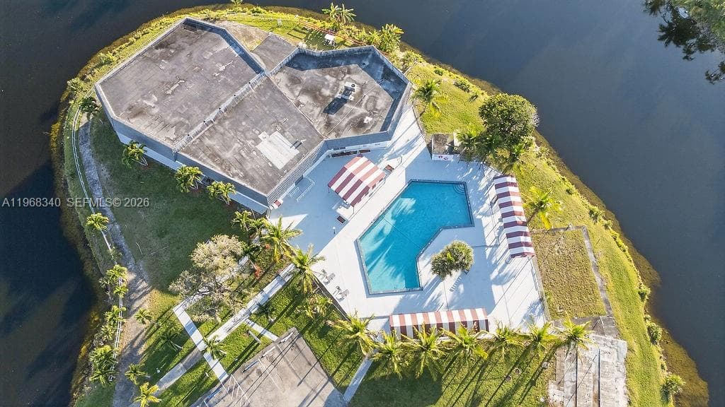 Aerial view highlighting the Ro-Mont South 55+ community and amenities.