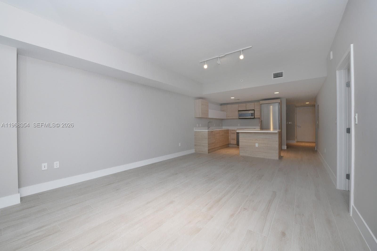 THE HARBOUR SOUTH CONDO · #1219 in North Miami Beach - Photo 5