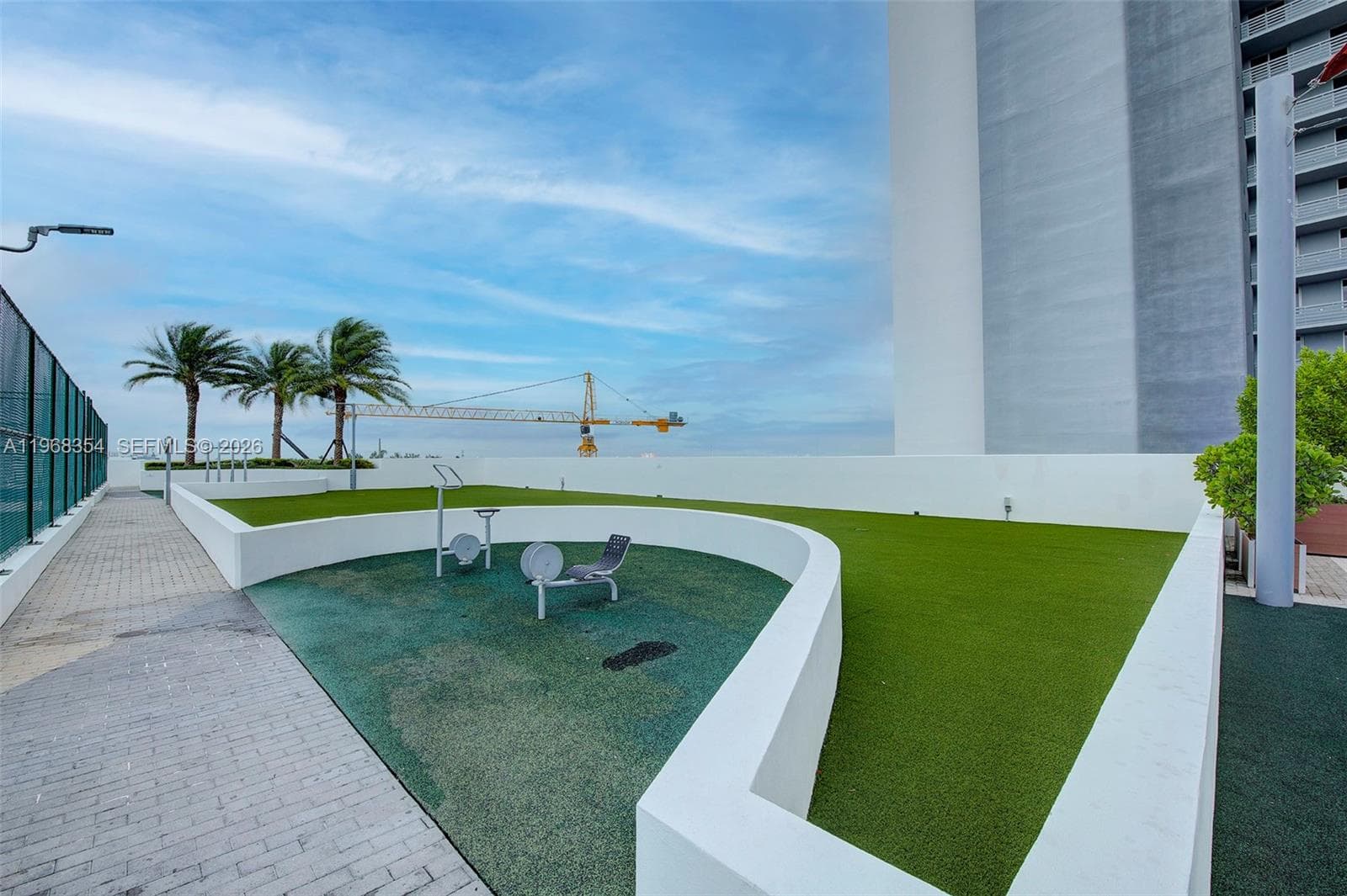 THE HARBOUR SOUTH CONDO · #1219 in North Miami Beach - Photo 30