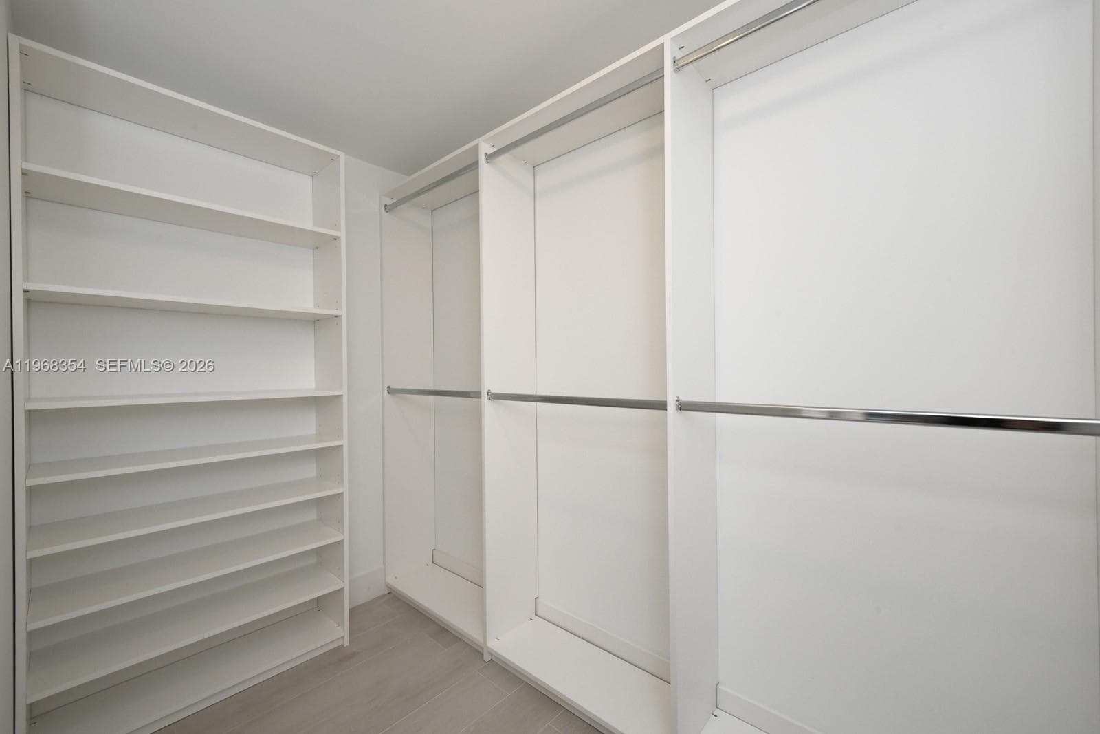 THE HARBOUR SOUTH CONDO · #1219 in North Miami Beach - Photo 10