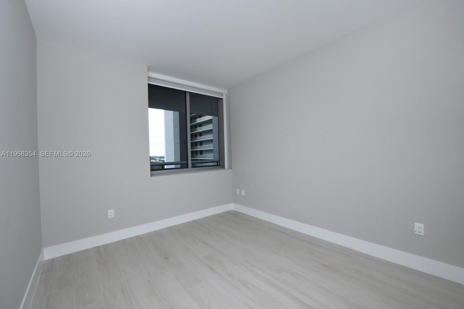 THE HARBOUR SOUTH CONDO · #1219 in North Miami Beach - Photo 11