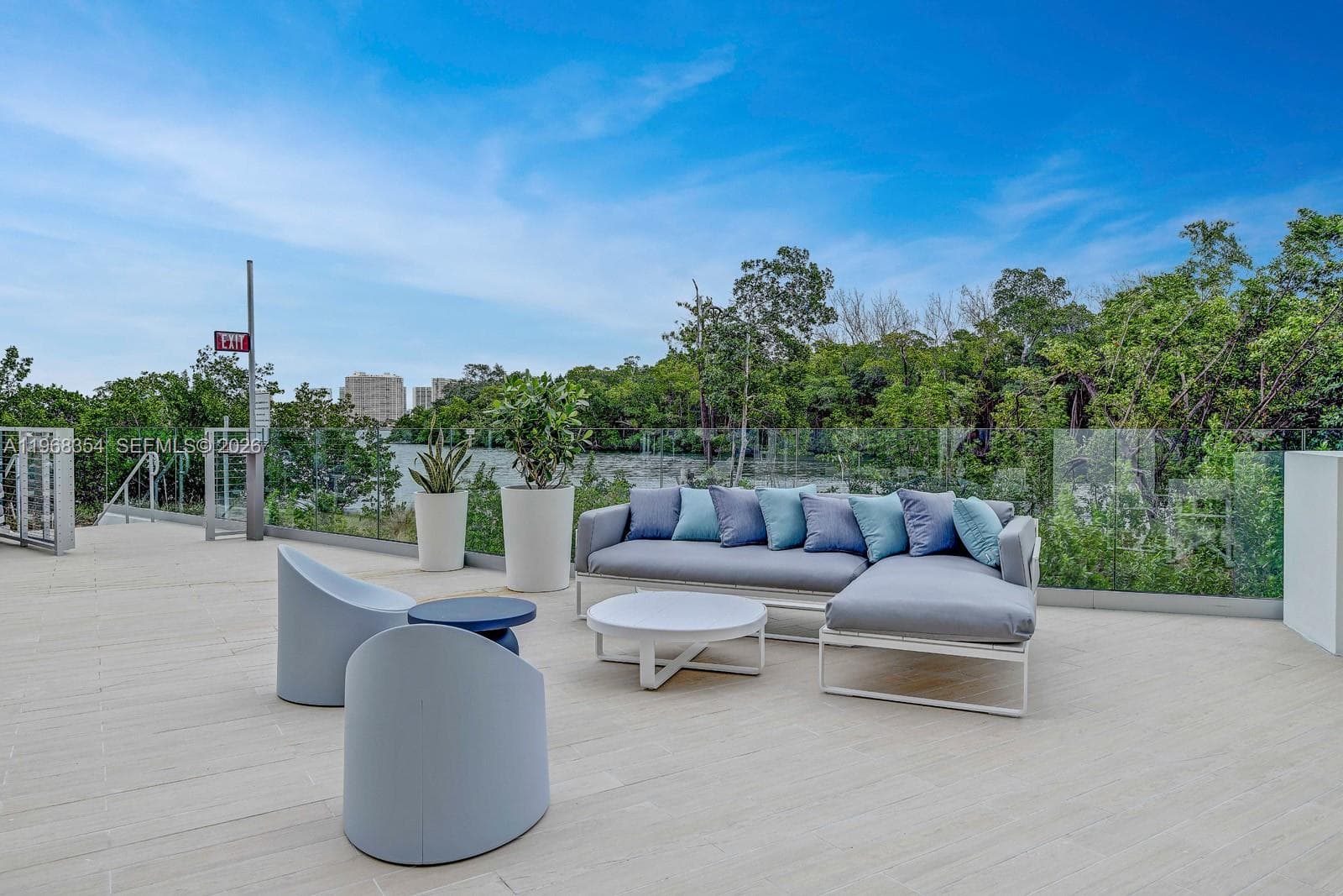 THE HARBOUR SOUTH CONDO · #1219 in North Miami Beach - Photo 29