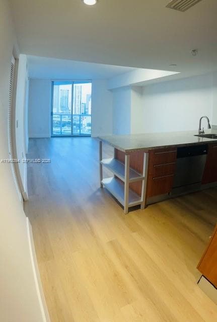 Latitude on the River · #1605 in Miami - Photo 11