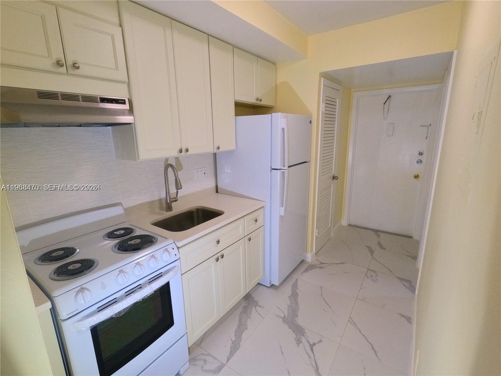 SPANISH OAKS CONDO · #0120 in Boca Raton - Photo 7