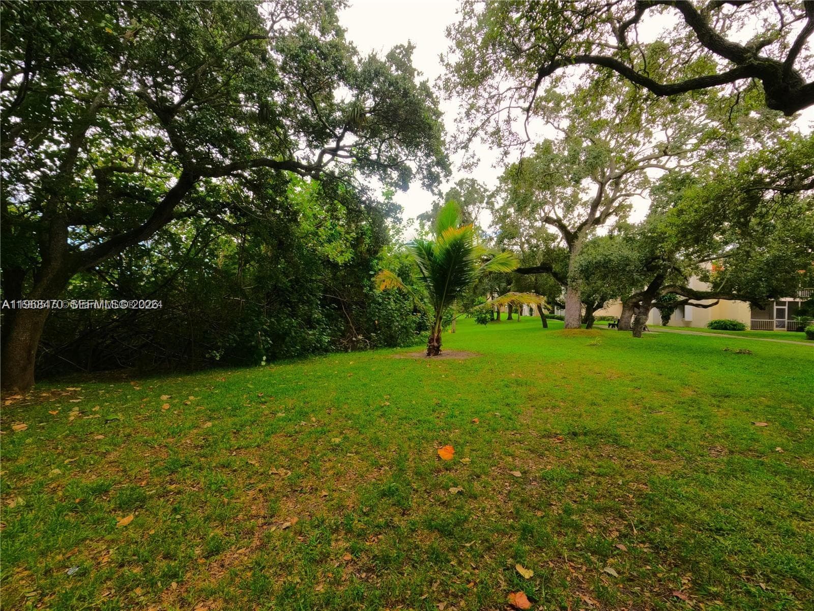 SPANISH OAKS CONDO · #0120 in Boca Raton - Photo 11