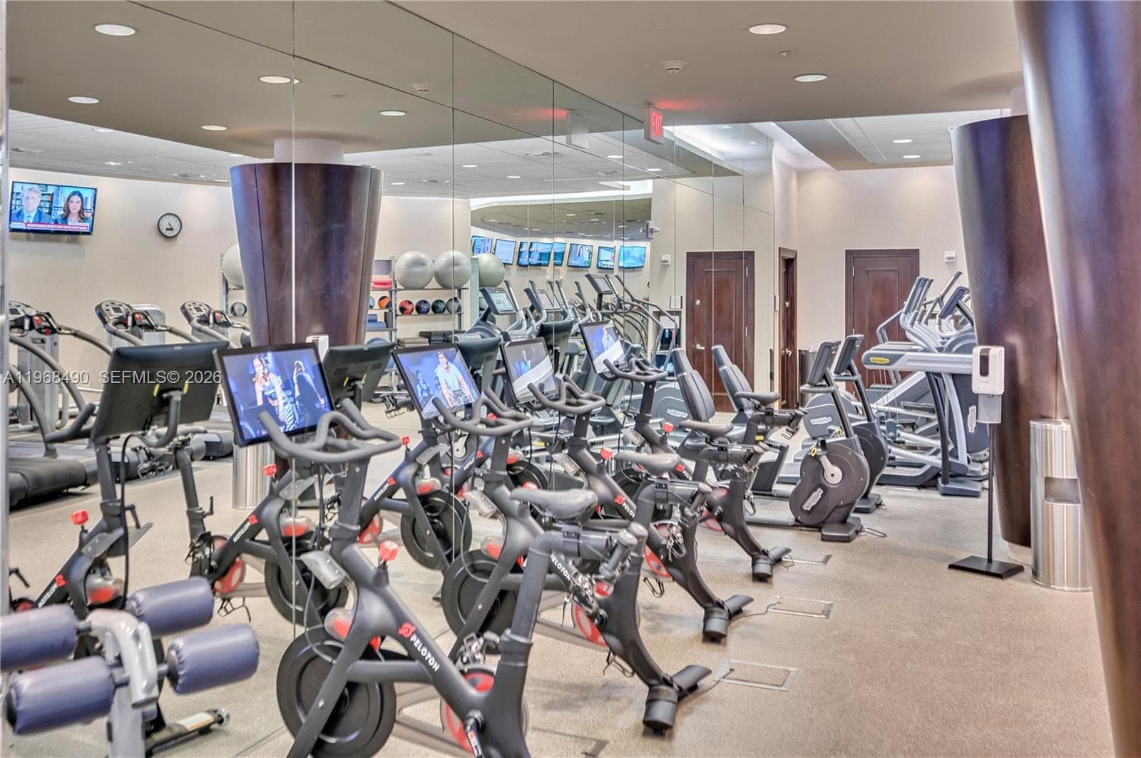 Bath Club · #701 in Miami Beach - Photo 19