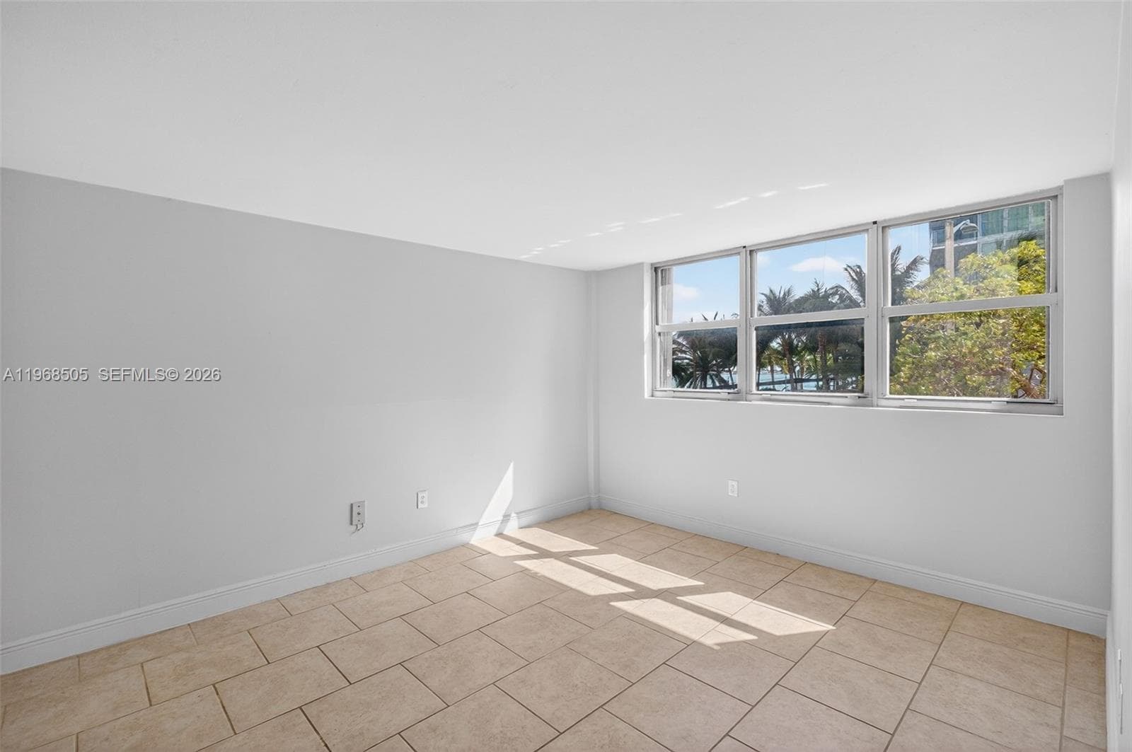 BAYVIEW TOWER CONDO · #203 in Miami - Photo 6