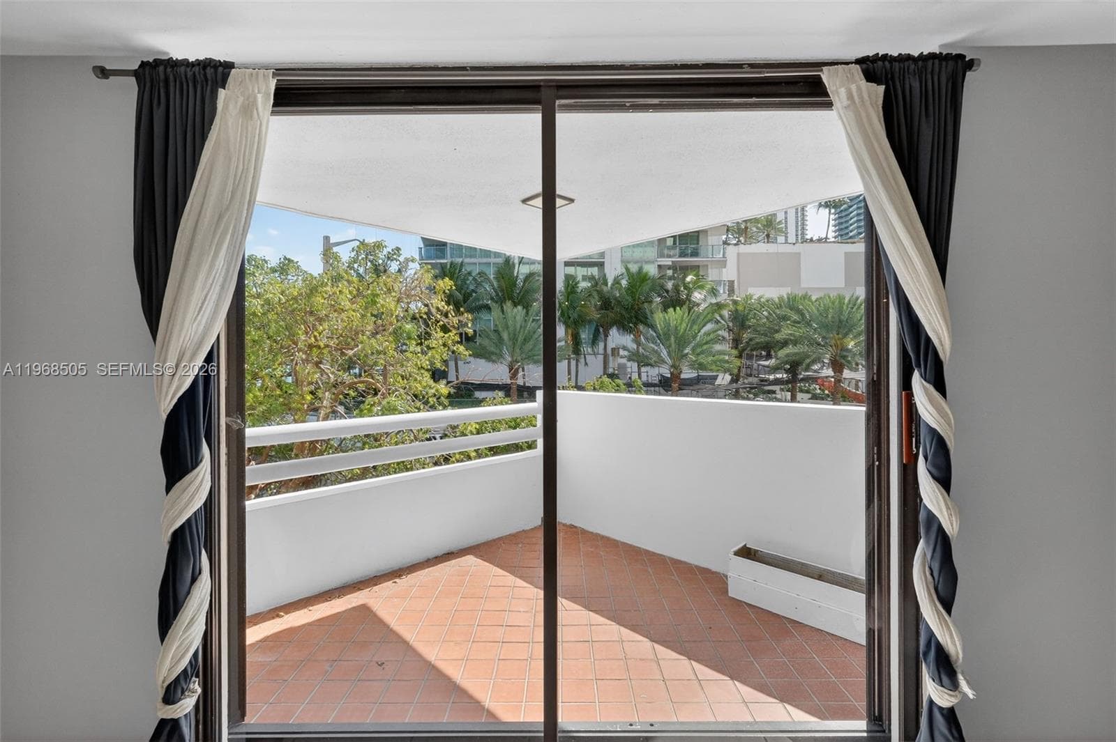 BAYVIEW TOWER CONDO · #203 in Miami - Photo 7