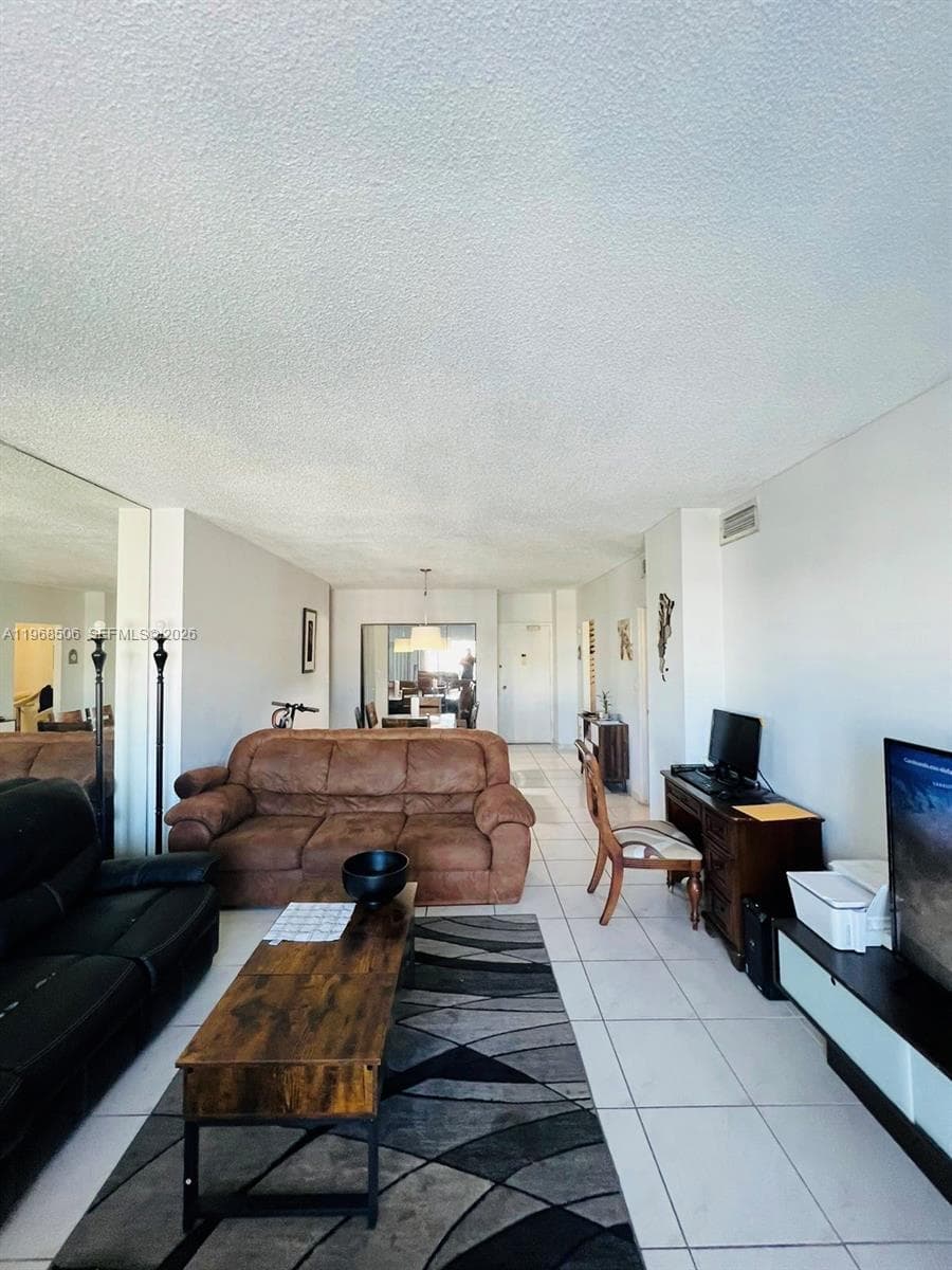 ARLEN HOUSE · #1417 in Sunny Isles Beach - Photo 4