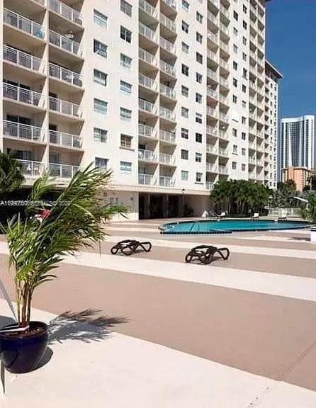 COASTAL TOWERS CONDO · #629 in Sunny Isles Beach - Photo 1