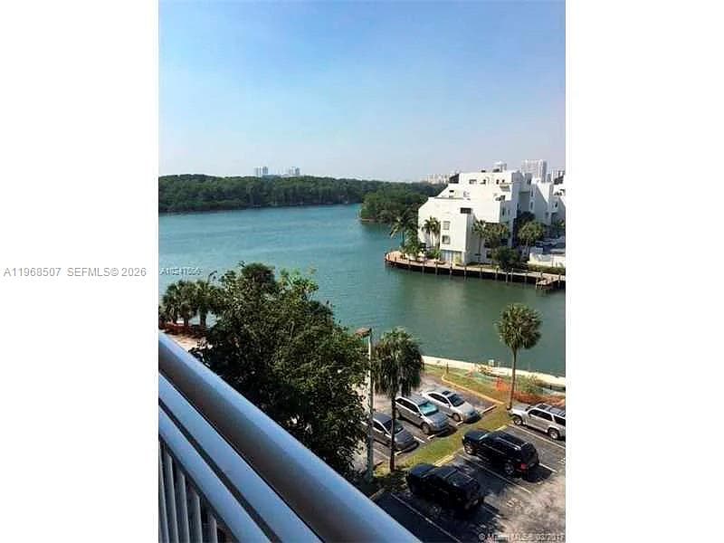 COASTAL TOWERS CONDO · #629 in Sunny Isles Beach - Photo 10