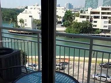 COASTAL TOWERS CONDO · #629 in Sunny Isles Beach - Photo 11
