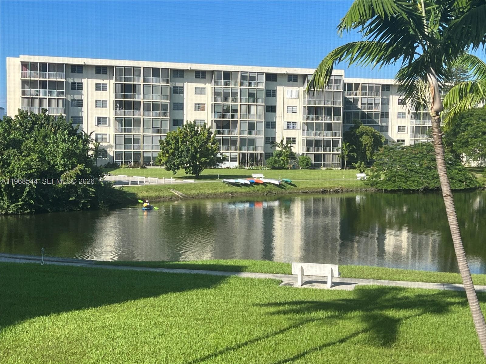 POINT EAST SEC II CONDO · #H202 in Aventura - Photo 4