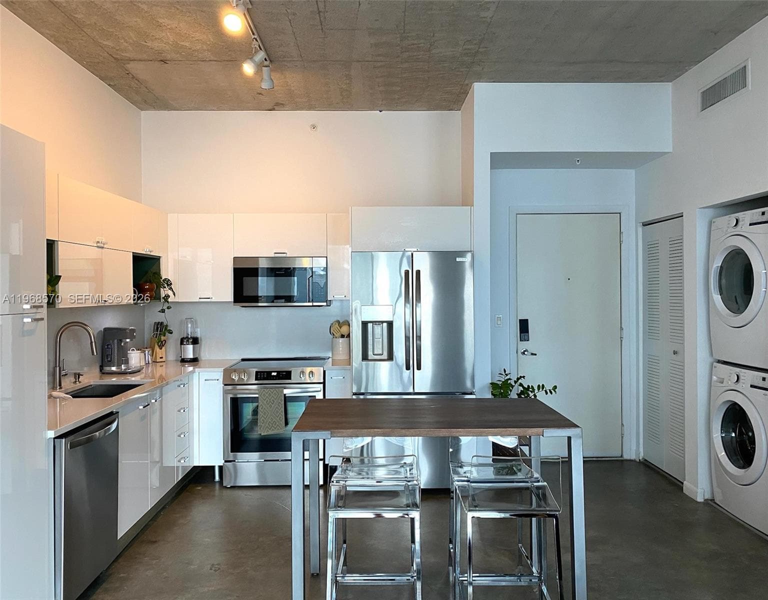 Loft Downtown II · #1507 in Miami - Photo 2