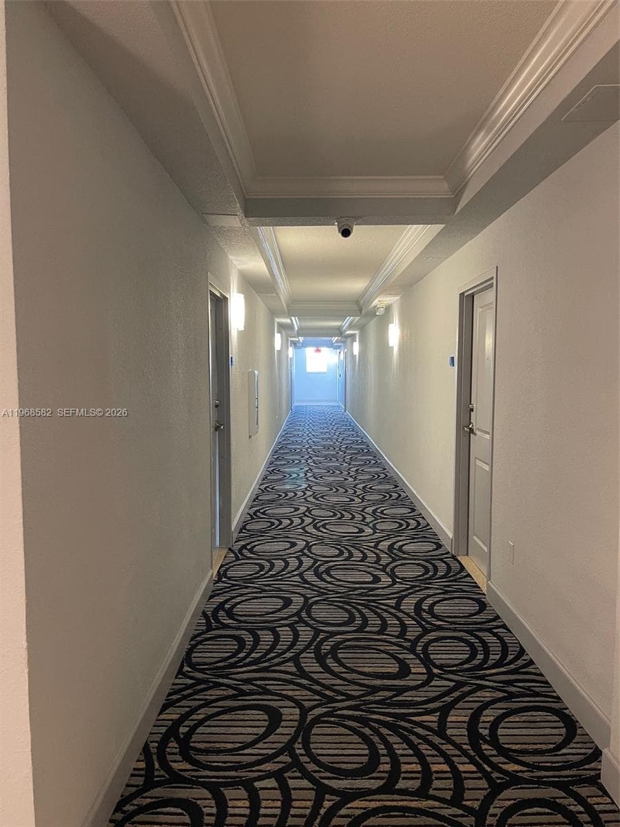 401 BLU · #411 in Miami Beach - Photo 14