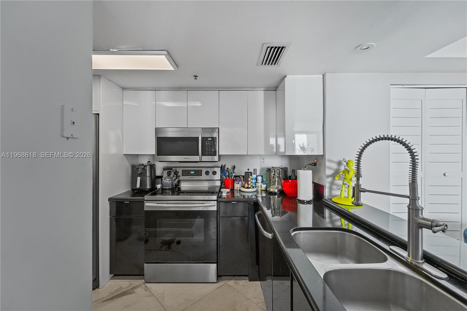 THE FLORIDIAN CONDO · #506 in Miami Beach - Photo 13