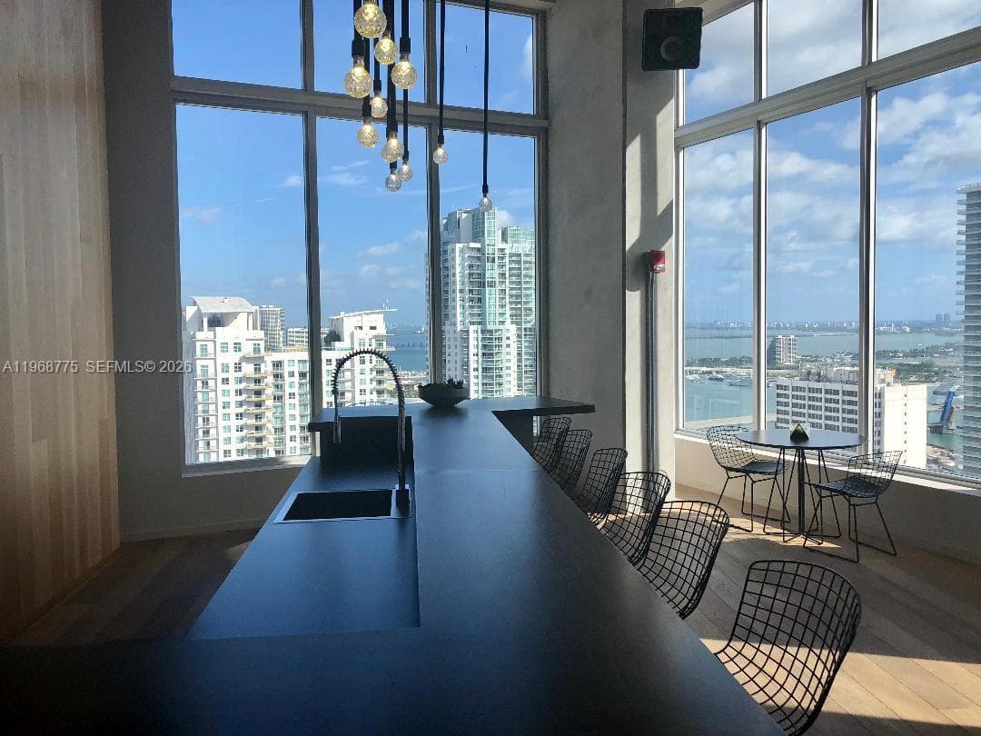 Centro · #909 in Miami - Photo 46