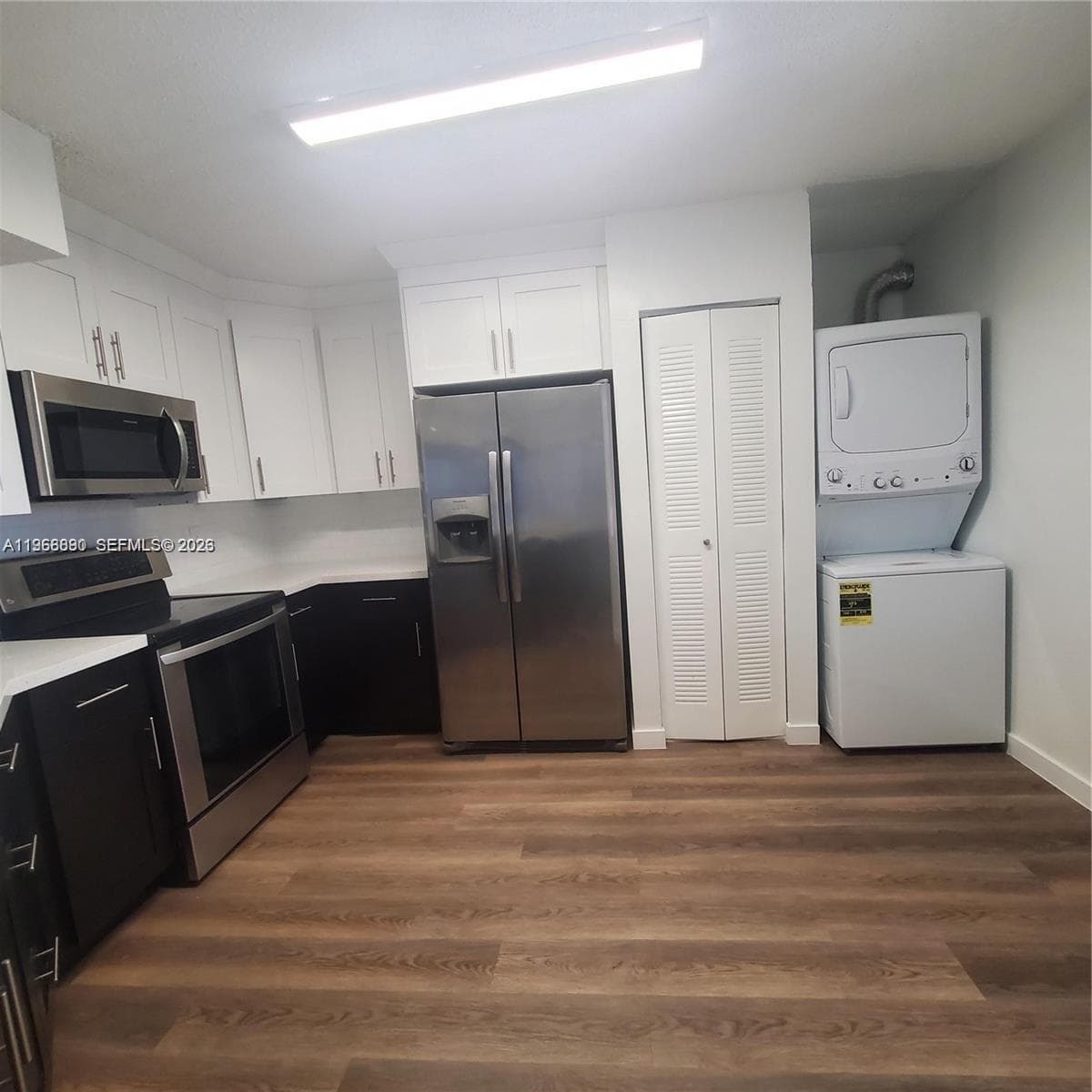 Lakeshore · #929F in Homestead - Photo 5