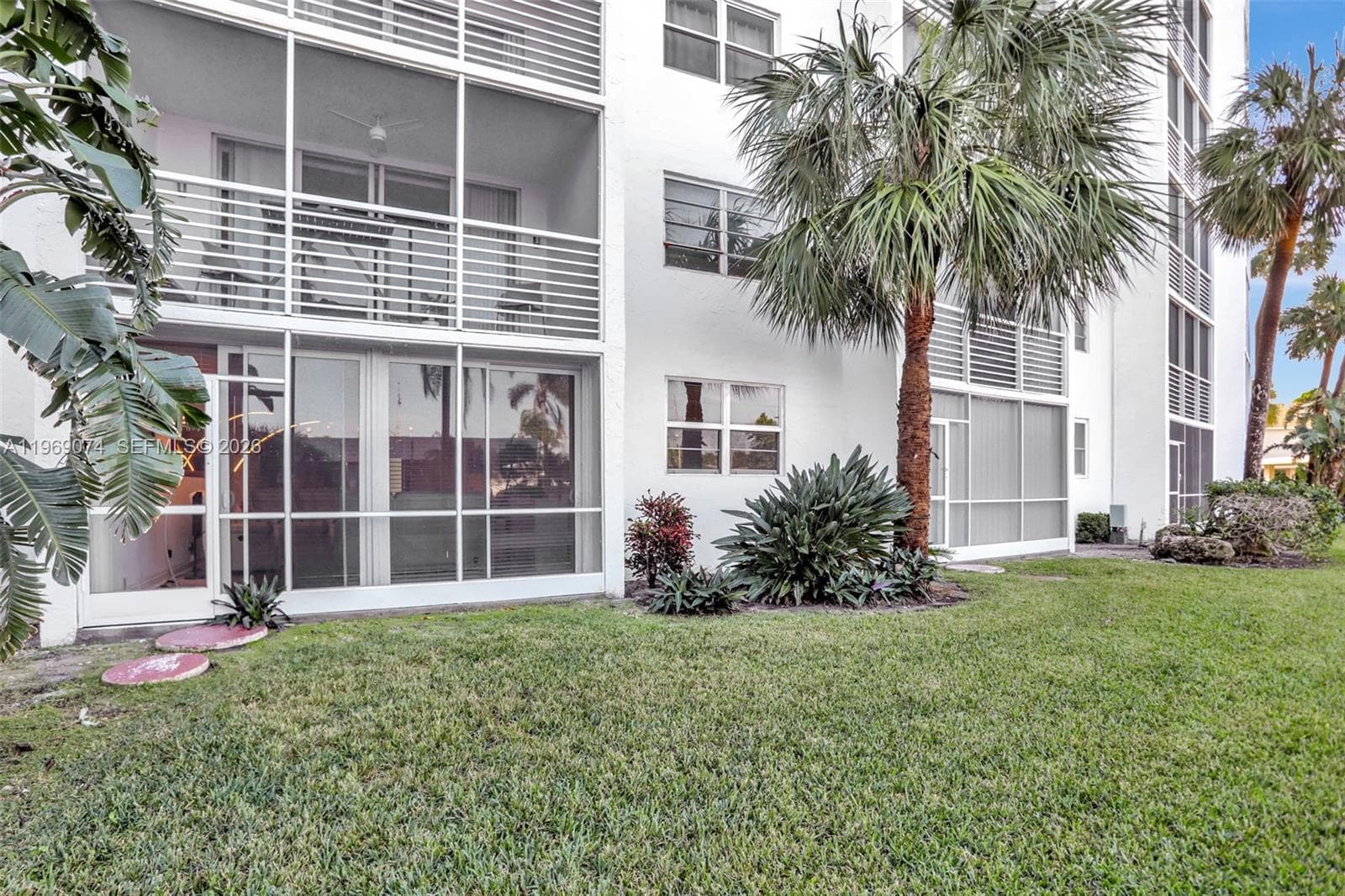 Sea Haven · #115 in Pompano Beach - Photo 24