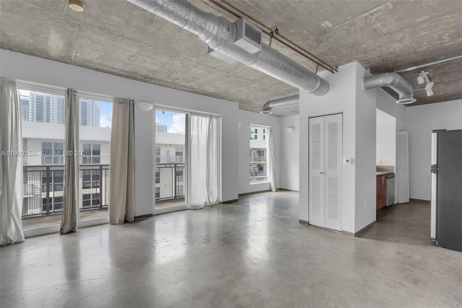 BAYLOFTS CONDO · #809 in Miami - Photo 3